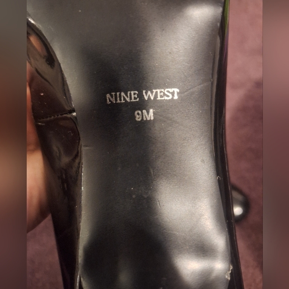 Nine West - 3" Black Heels - Picture 4 of 5